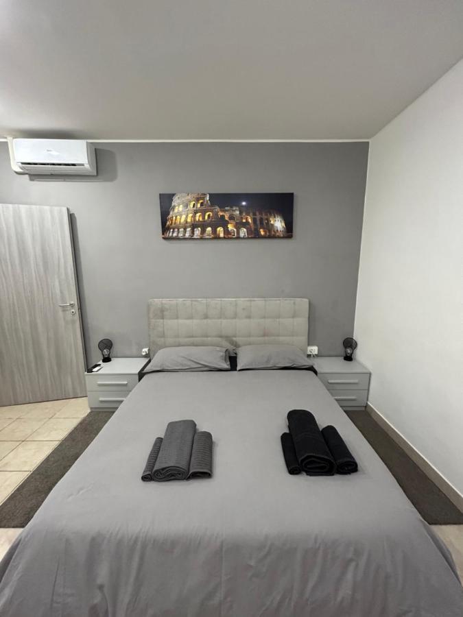 Alex Rhome Apartment โรม ภายนอก รูปภาพ